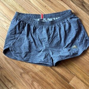 Tracksmith Session Shorts - size S - EUC - ships free!
